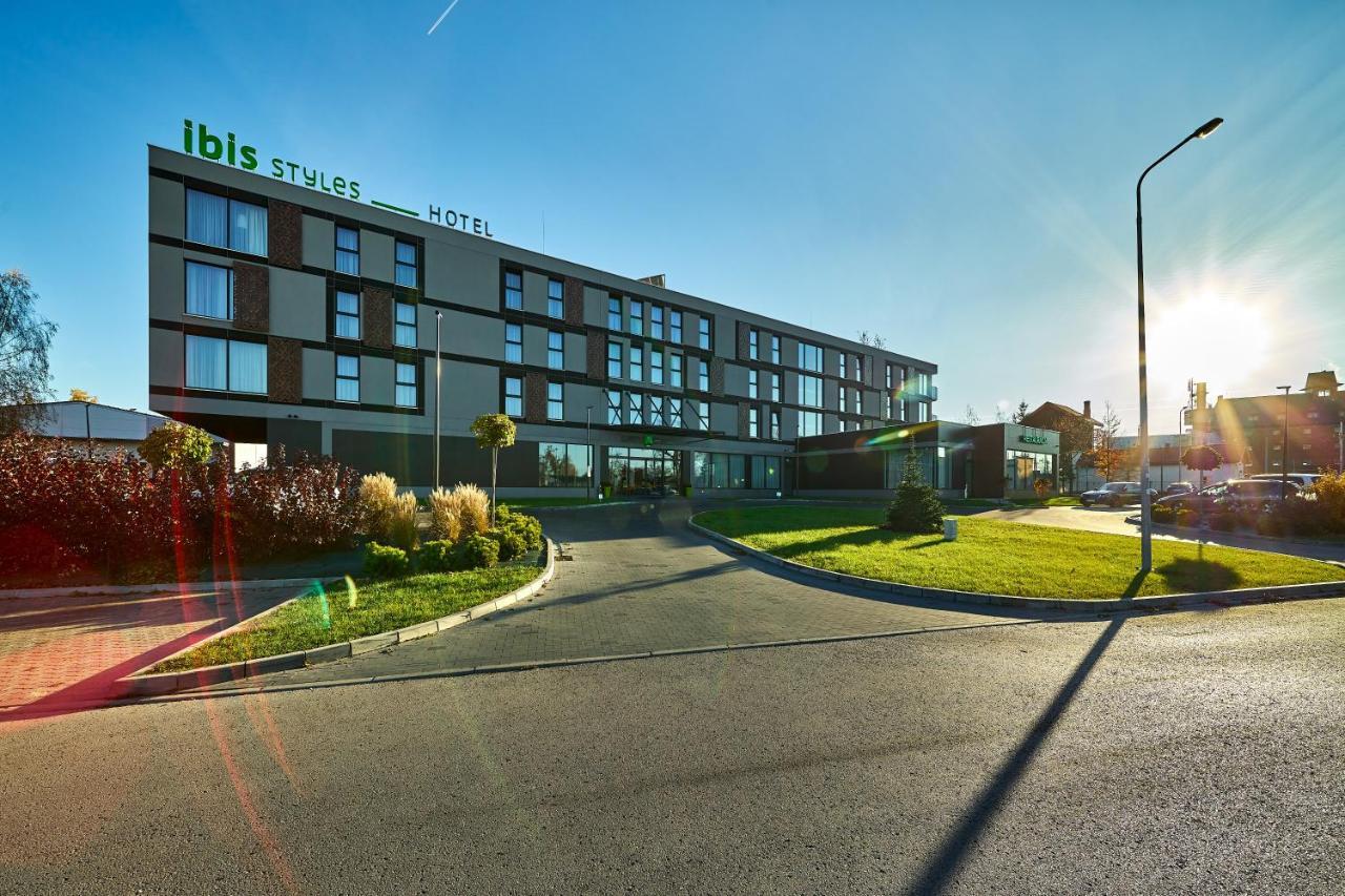 מלון Ibis Styles נובי טארג מראה חיצוני תמונה