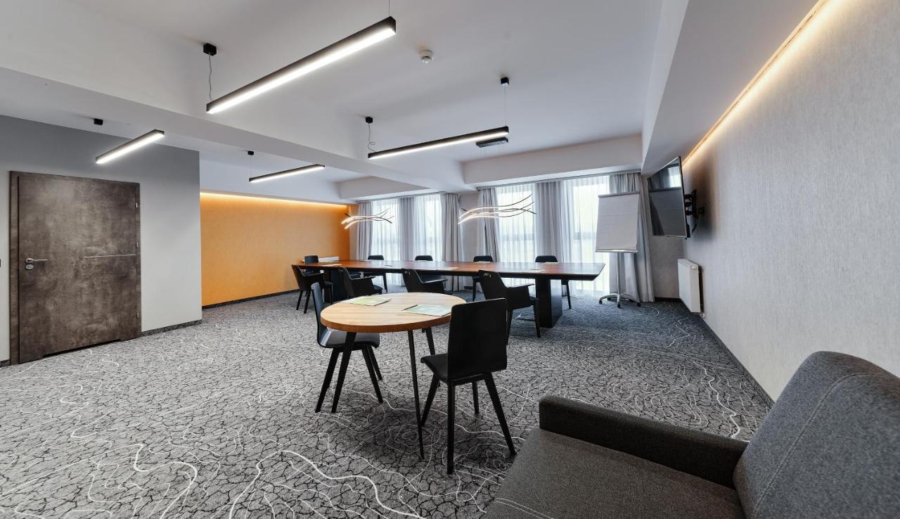 מלון Ibis Styles נובי טארג מראה חיצוני תמונה